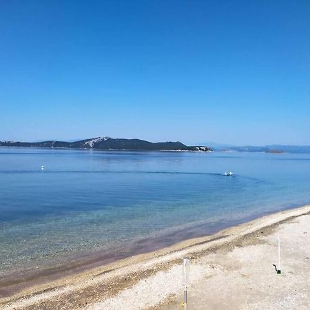 Villa Το Σπίτι Της Μαργαρίτας Στην Παραλία à Nea Styra Extérieur photo