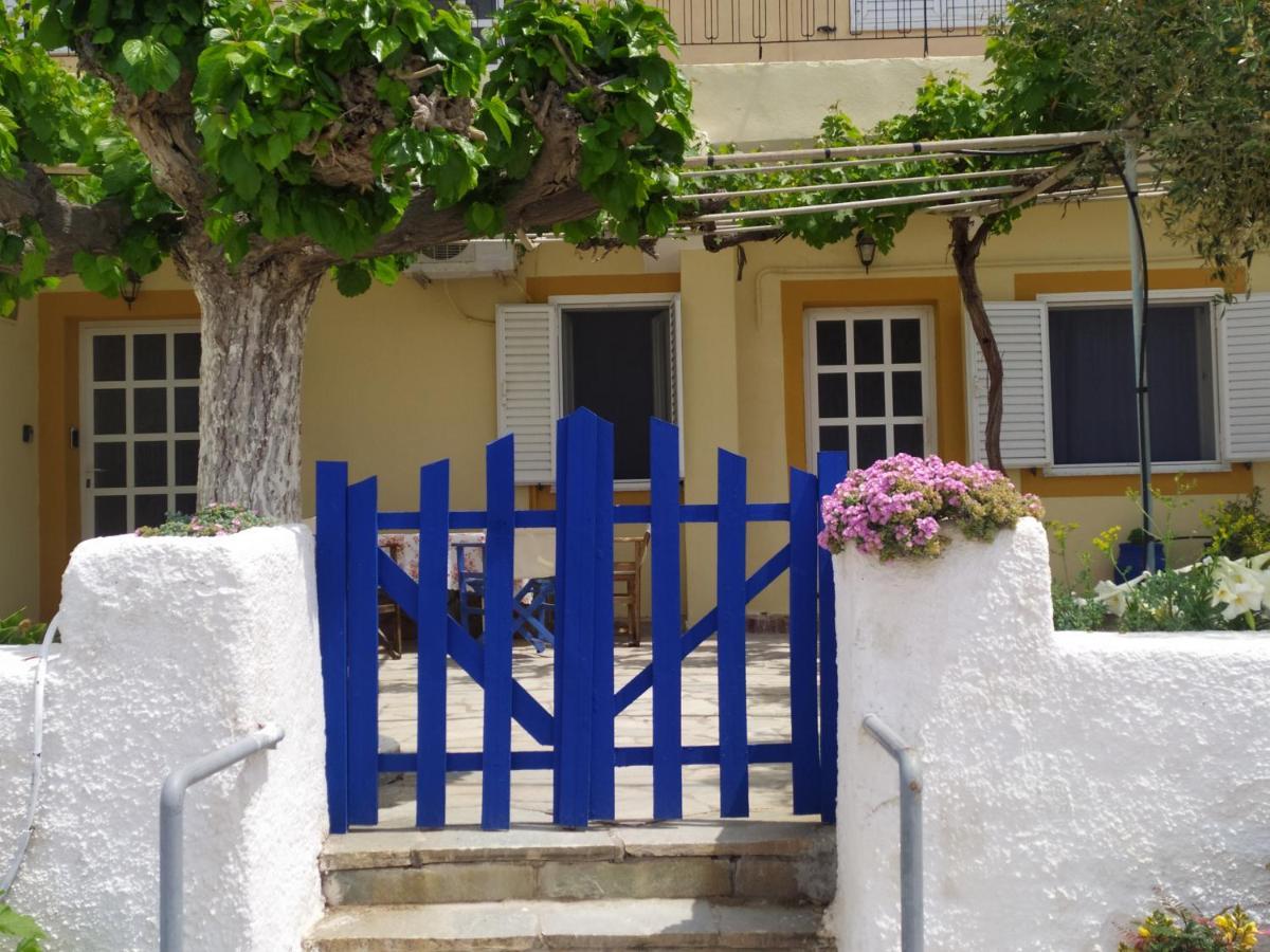 Villa Το Σπίτι Της Μαργαρίτας Στην Παραλία à Nea Styra Extérieur photo